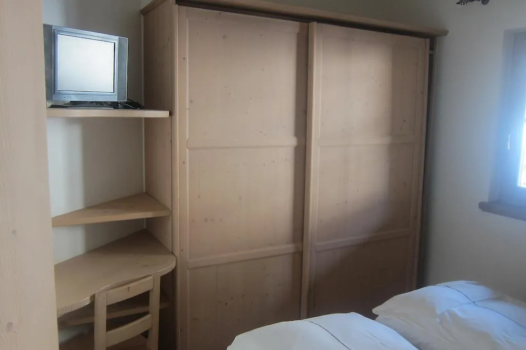 Apartment Chalet Rin Da Pemont Livigno Italy
