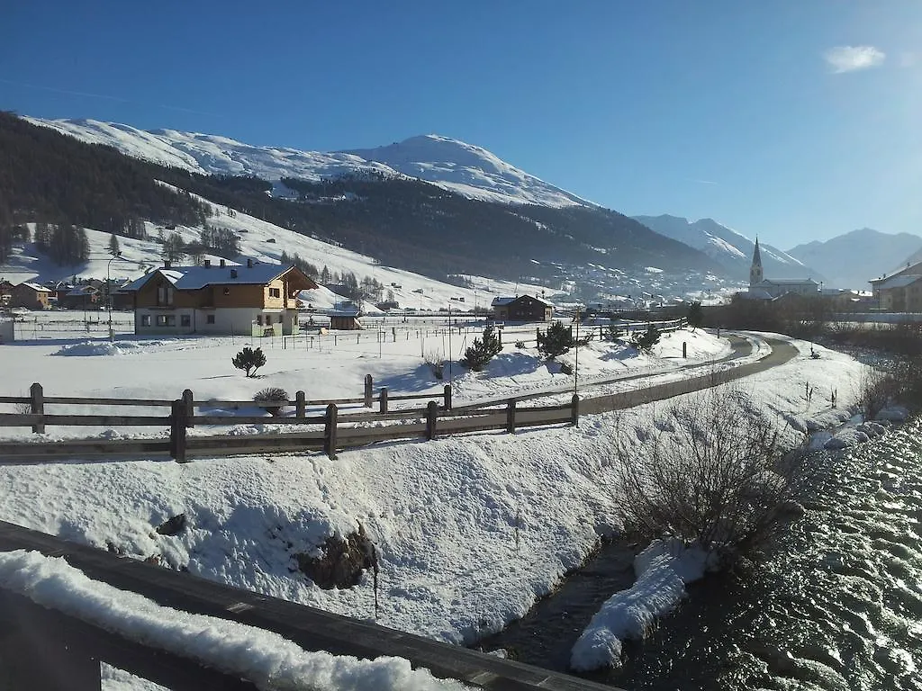 Apartment Chalet Rin Da Pemont Livigno Italy
